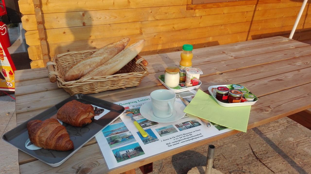 Camping Loisirs Des Groux Mousseaux-sur-Seine Eksteriør billede