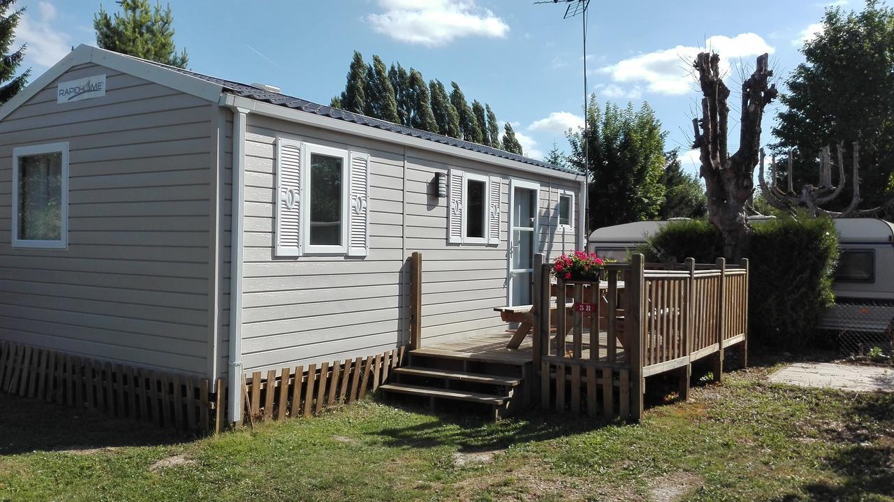 Camping Loisirs Des Groux Mousseaux-sur-Seine Eksteriør billede