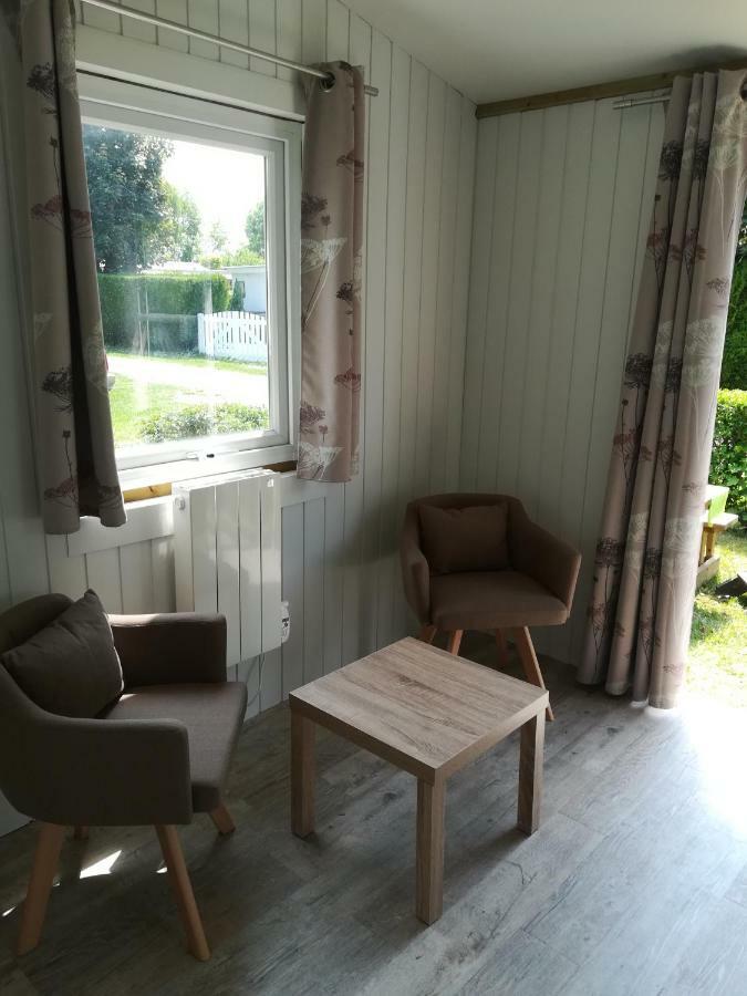 Camping Loisirs Des Groux Mousseaux-sur-Seine Eksteriør billede