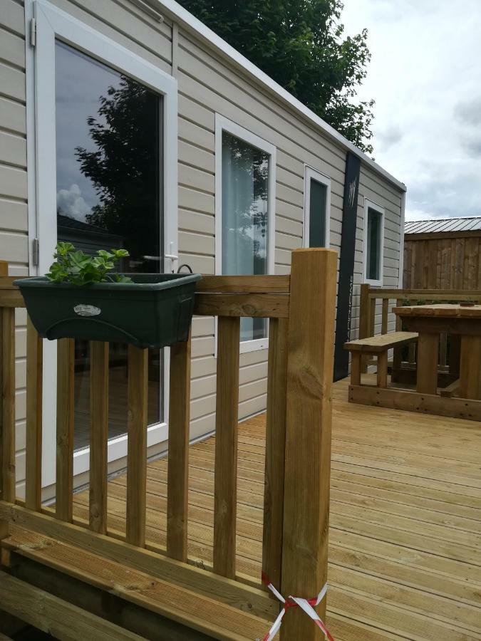Camping Loisirs Des Groux Mousseaux-sur-Seine Eksteriør billede